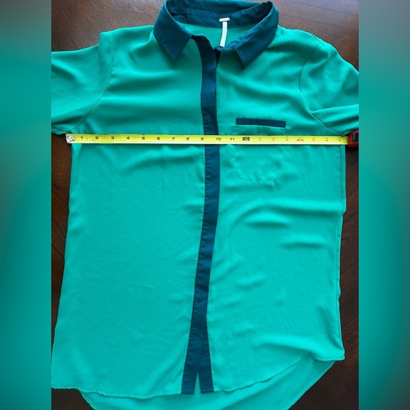 Free people Green Button-Up Blouse size XS - Picture 5 of 7